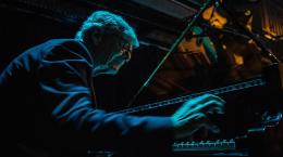 Darius Brubeck performing on piano.